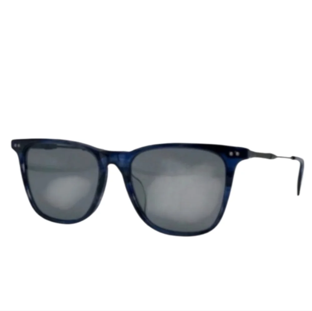 Botegga Veneta Unisex Italian Sunglasses